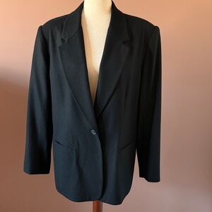 White Stag Classic Black Wool Blazer